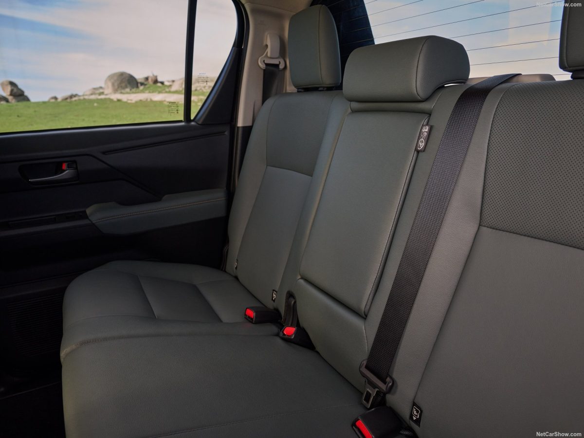 تويوتا هايلكس 2026 الجديدة كليًا تويوتا هايلكس