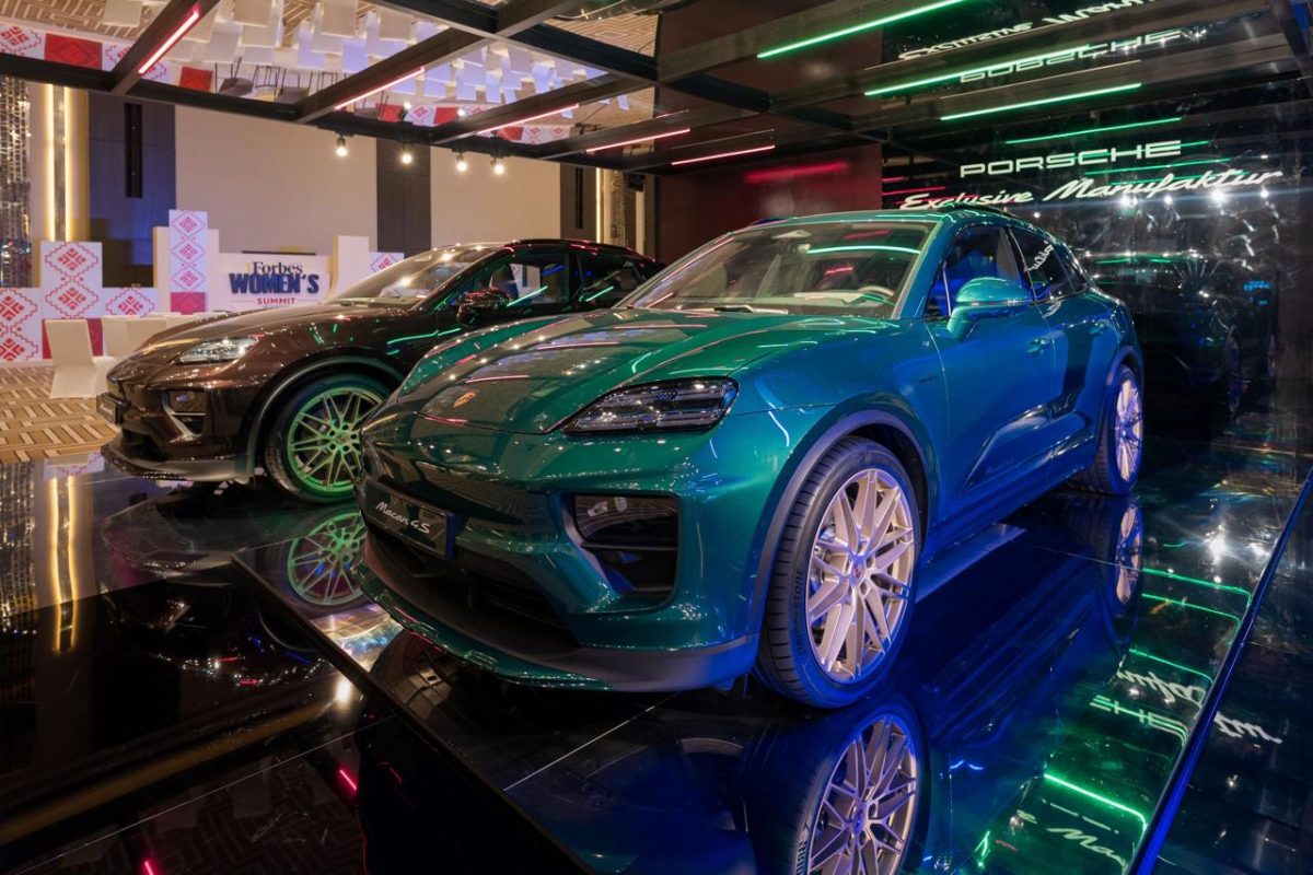 بورشه السعودية تكشف عن مَكان الجوهرة وتحتفي بالقيادة النسائية في قمة فوربس للمرأة في الشرق الأوسط 2025 بورشه السعودية