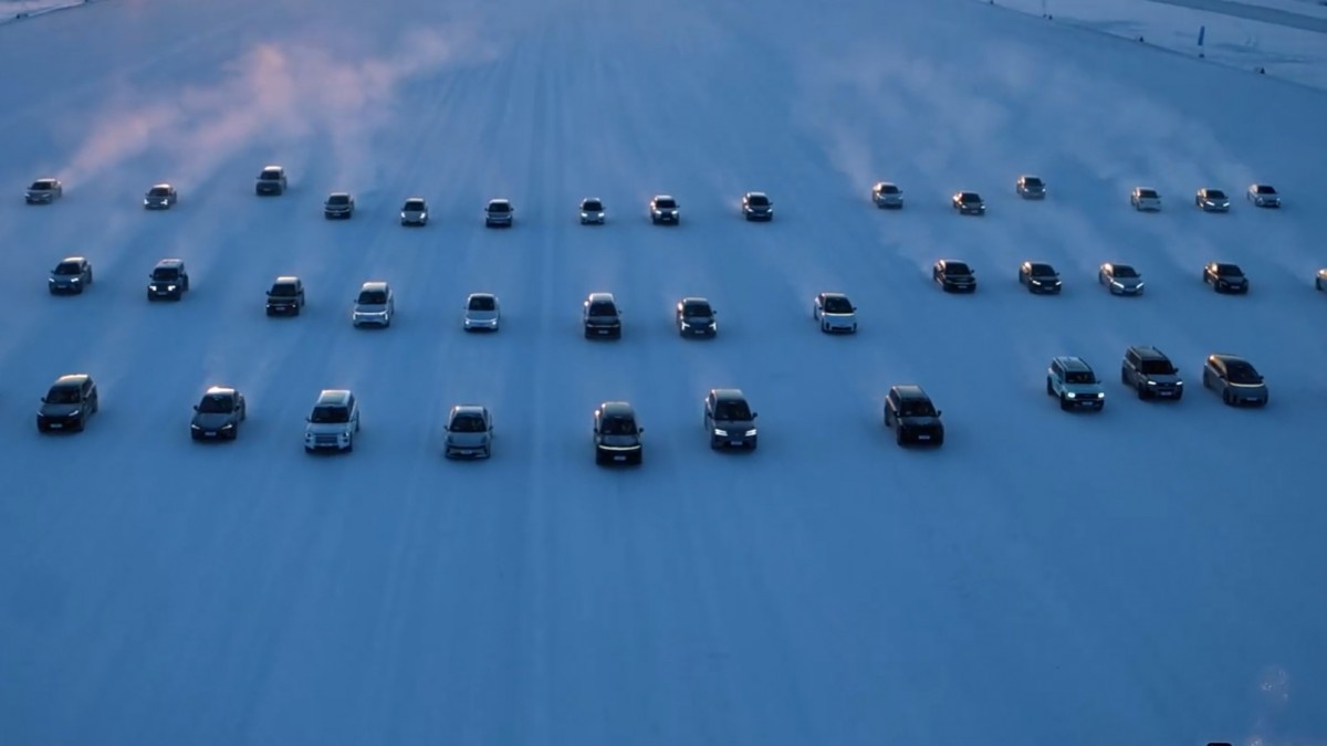 الصين تطلق أكبر اختبار شتوي للسيارات الكهربائية