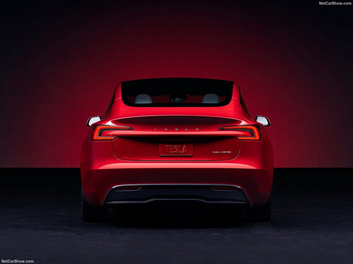 تسلا 6 تسلا تطلق موديل 3 الأكثر توفيرًا في السعودية لتعزيز المنافسة أمام العلامات الصينية