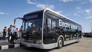 حافلة كهربائية 2 رؤية 2030 | وزارة النقل تطلق أول حافلة كهربائية متطورة في المملكة ضمن توجه وطني للنقل الأخضر