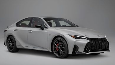 لكزس 1 لكزس اليابانية تطرح IS موديل 2026 المُحدّثة بتصميم رياضي وتقنيات متطورة