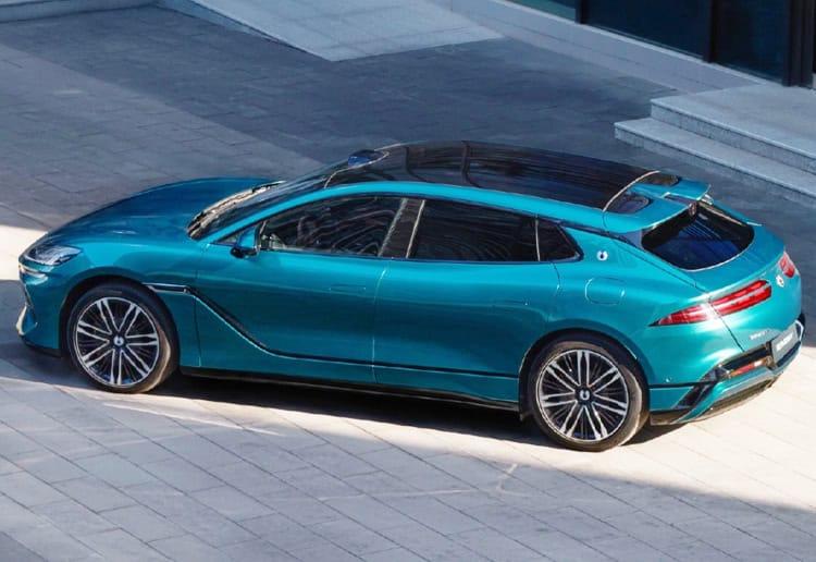 1 22 BYD دينزا Z9 GT واجن تكشف عن قوتها الجديدة: أكثر من 1000 حصان في صور رسمية