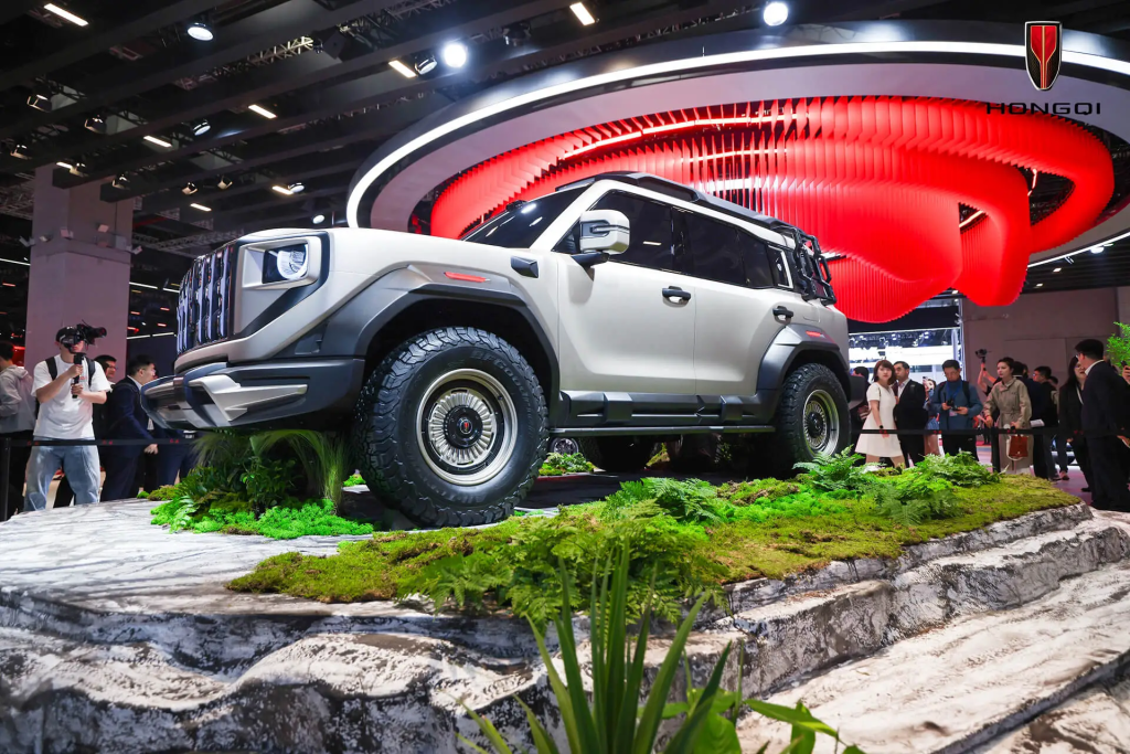 هونشي تقتحم عالم الأوف رود: رصد أول SUV كهربائية رباعية المحركات خلال اختبارات شتوية قاسية 13 هونشي تقتحم عالم الأوف رود: رصد أول SUV كهربائية رباعية المحركات خلال اختبارات شتوية قاسية