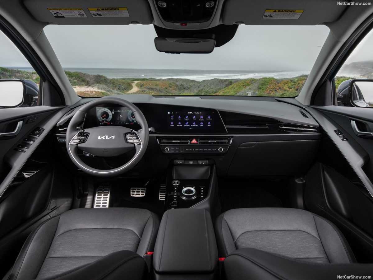 14 1 كيا نيرو 2026 تعيد ترتيب أوراقها وتلغي إحدى فئاتها الاقتصادية