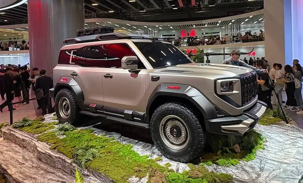 هونشي تقتحم عالم الأوف رود: رصد أول SUV كهربائية رباعية المحركات خلال اختبارات شتوية قاسية 17 هونشي تقتحم عالم الأوف رود: رصد أول SUV كهربائية رباعية المحركات خلال اختبارات شتوية قاسية