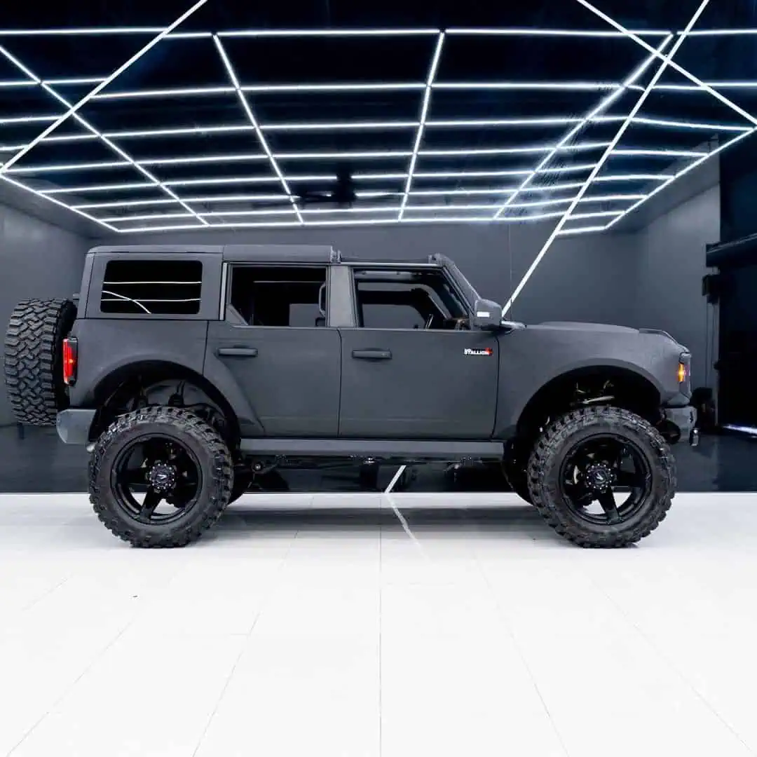 3 فورد برونكو: هل تختار نسخة مستعملة معدّلة أم رابتور 2026 جديدة من الوكالة؟