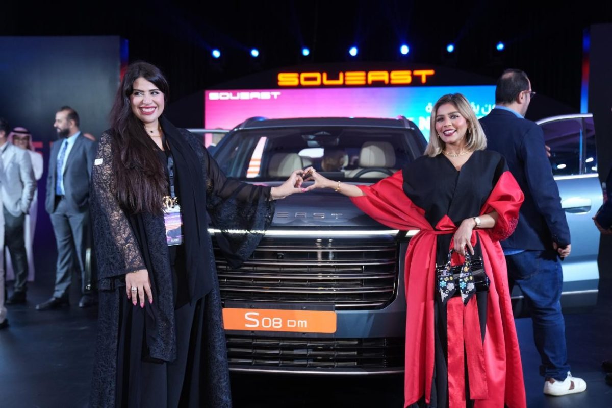 5 25 أطلقت Soueast Auto طرازها الجديد S08 DM في خطوة استراتيجية لتعزيز حضورها في السوق السعودي