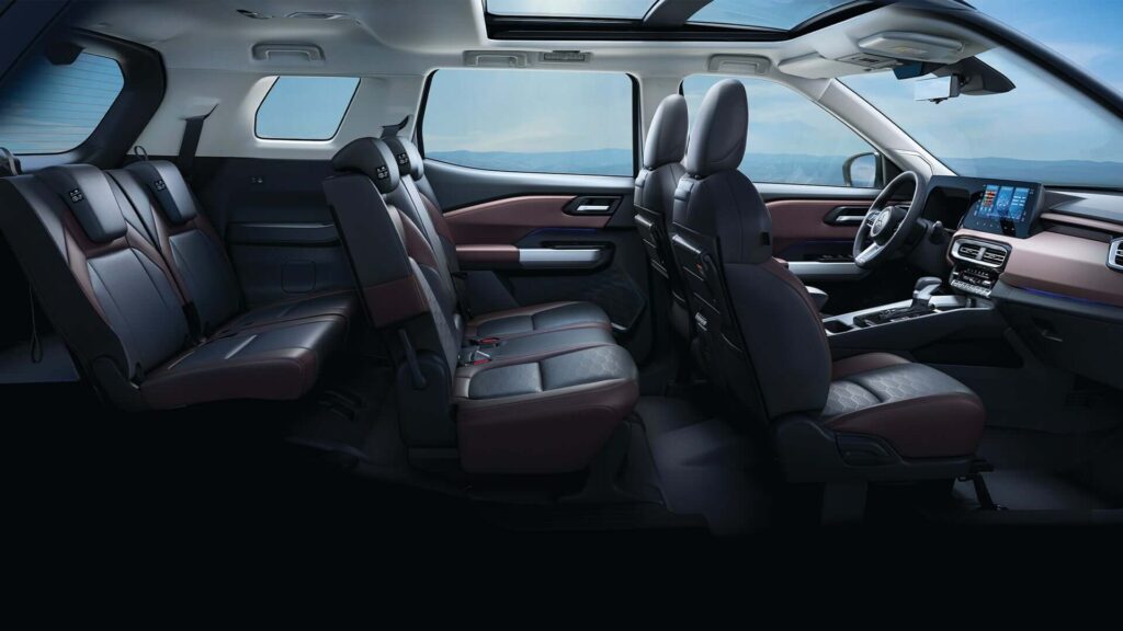 9 3 بعد إطلاقها رسميًا في الإمارات.. كم سعر ميتسوبيشي ديستنيتور الجديدة؟