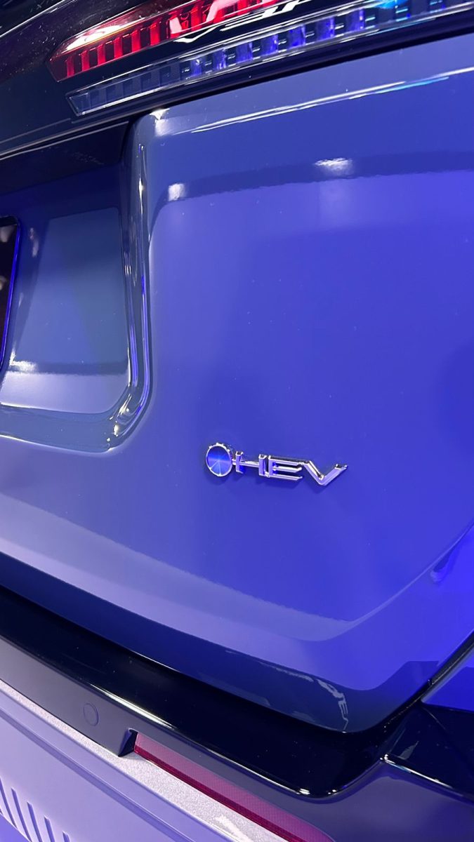 WhatsApp Image 2026 02 16 at 9.58.40 PM الجيل الجديد من تويوتا RAV4 2026 يرى النور رسميًا: تصميم متطور، تقنيات متقدمة، وأداء أقوى من أي وقت مضى