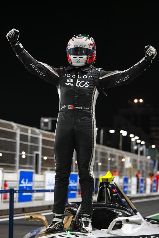WhatsApp Image 2026 02 23 at 2.04.56 PM جاكوار TCS Racing يحقق لقب الفريق الأكثر نجاحًا في تاريخ فورمولا إي بعد فوز أنطونيو فيليكس دا كوستا في جدة