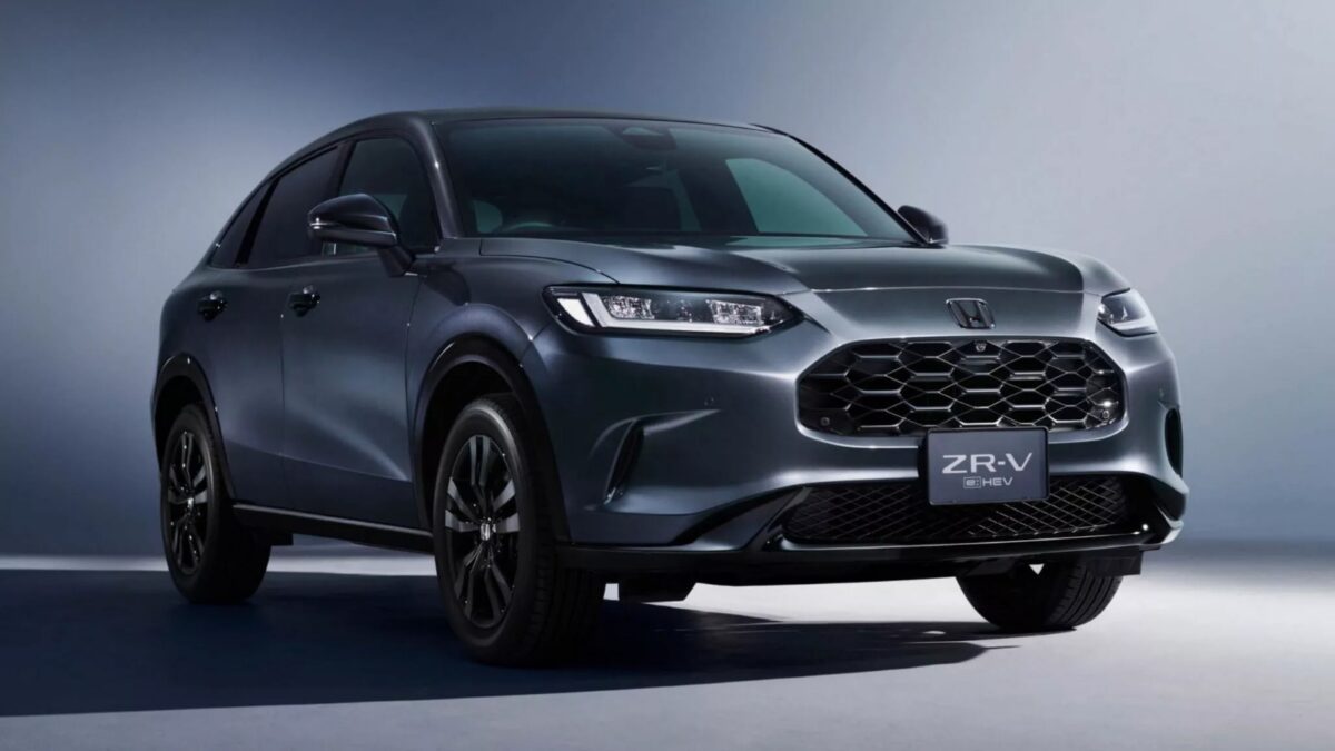 2 2 هوندا اليابانية تكشف رسميًا عن ZR-V المحدثة بتحديثات تصميمية وتقنيات أكثر تطورًا