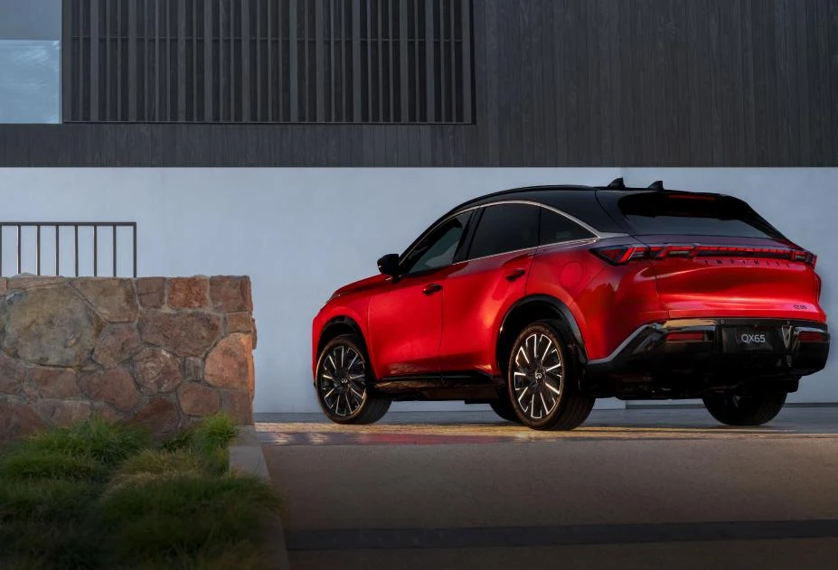 5 11 إنفينيتي تدخل عصر القيادة الذاتية مع QX65 موديل 2027 الجديدة