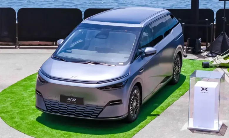 إطلاق سيارة إكس بنج X9 الكهربائية الصينية المُحدّثة 2026 بتقنيات متطورة وتعزيزات في الأداء 7 3 إطلاق سيارة إكس بنج X9 الكهربائية الصينية المُحدّثة 2026 بتقنيات متطورة وتعزيزات في الأداء