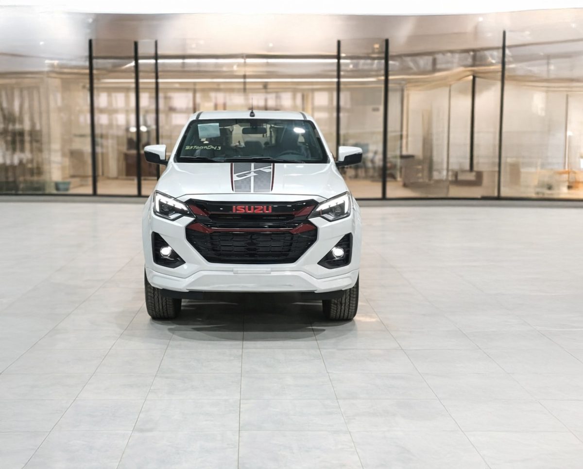 WhatsApp Image 2026 03 12 at 5.19.09 AM 2 عروض رمضان 2026 تشتعل: كاش باك 10,000 ريال على بيك أب Isuzu D‑MAX من العيسى للسيارات