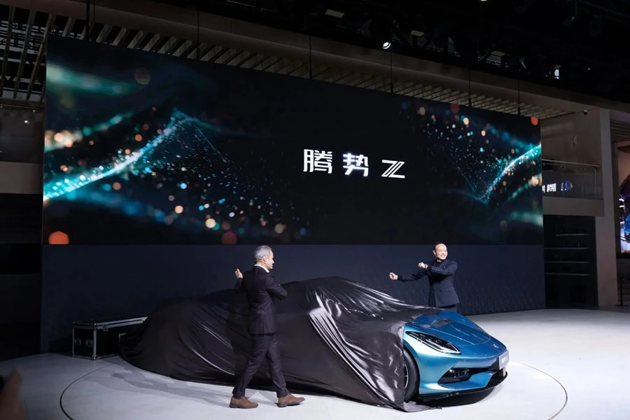 37 دينزا Z الجديدة من BYD.. سوبركار كهربائية تتحدى العمالقة بقوة تتجاوز 1000 حصان