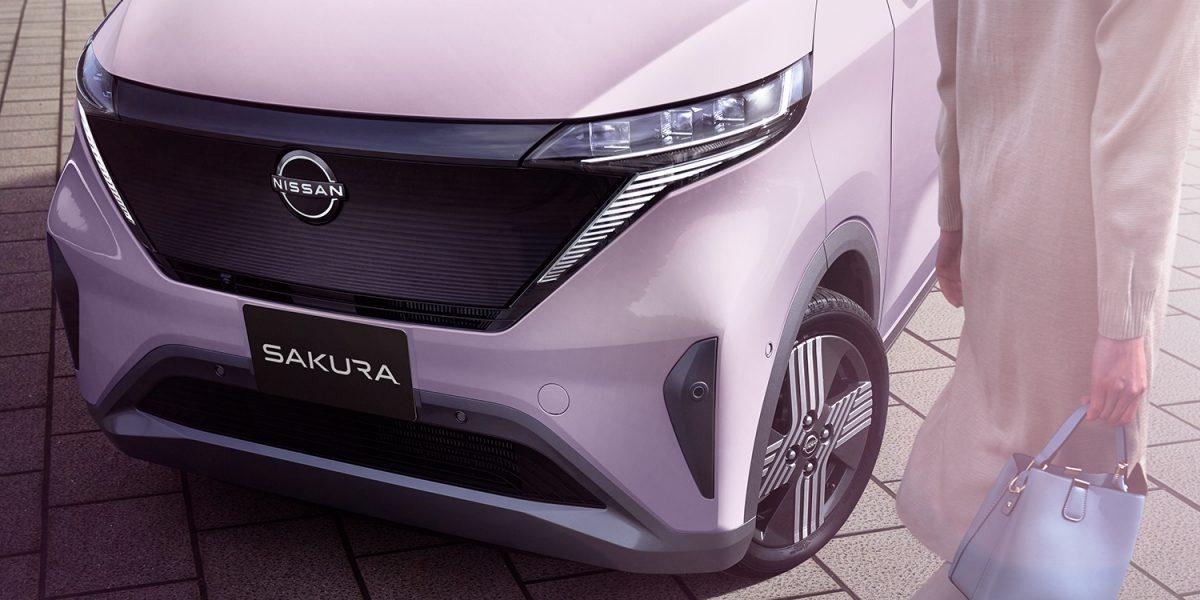 41 نيسان تكشف عن ساكورا الكهربائية المحدثة: سيارة حضرية صغيرة بتقنيات أحدث وكفاءة أعلى