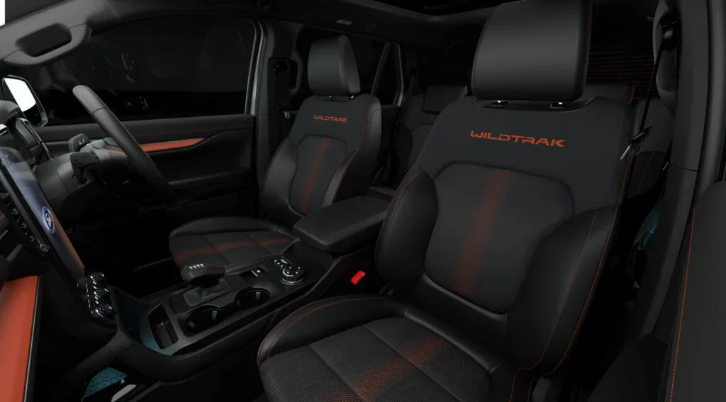 7 3 فورد إيفرست وايلدتراك 2026 الجديدة.. تحديثات قوية وروح مغامرة أكثر