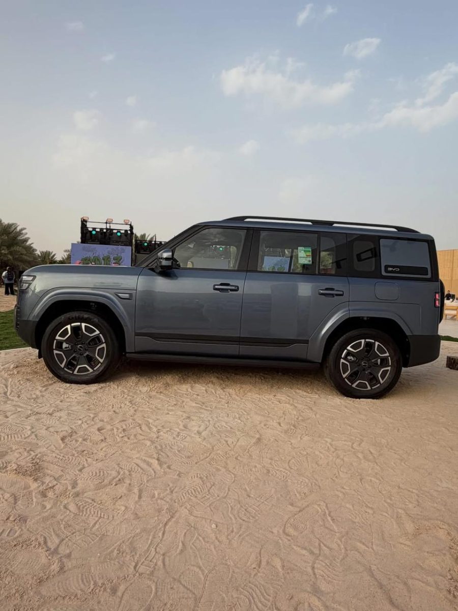 WhatsApp Image 2026 05 21 at 12.31.22 PM 2 الكشف عن BYD Ti7 في السعودية.. SUV هجينة بـ480 حصان ومدى يتجاوز 700 كم