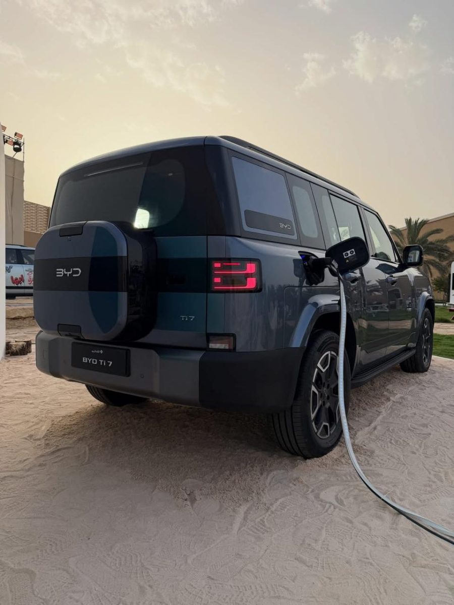 WhatsApp Image 2026 05 21 at 12.31.23 PM 2 الكشف عن BYD Ti7 في السعودية.. SUV هجينة بـ480 حصان ومدى يتجاوز 700 كم