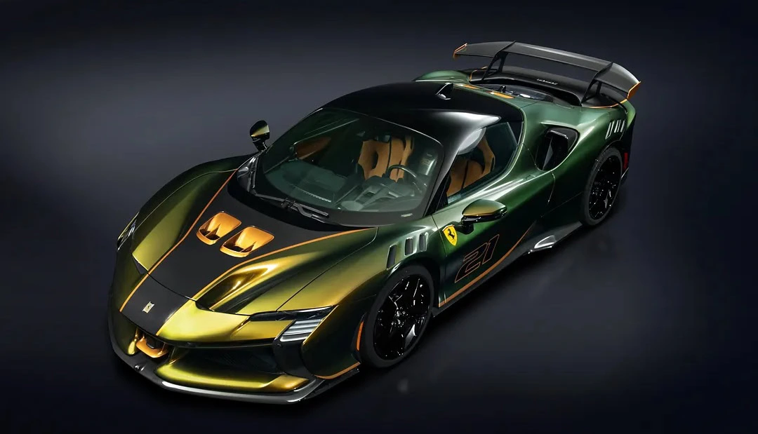 فيراري تقدم نسخة خاصة وجريئة من sf90 xx 7 فيراري تكشف عن نسخة خاصة وجريئة من SF90 XX بتصميم استثنائي