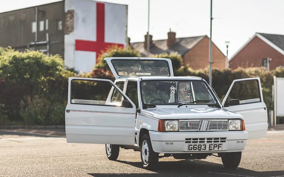 سيارات كأس العالم Fiat Panda Italia 90 original 3 كأس العالم في عالم السيارات.. أشهر الإصدارات الخاصة عبر التاريخ