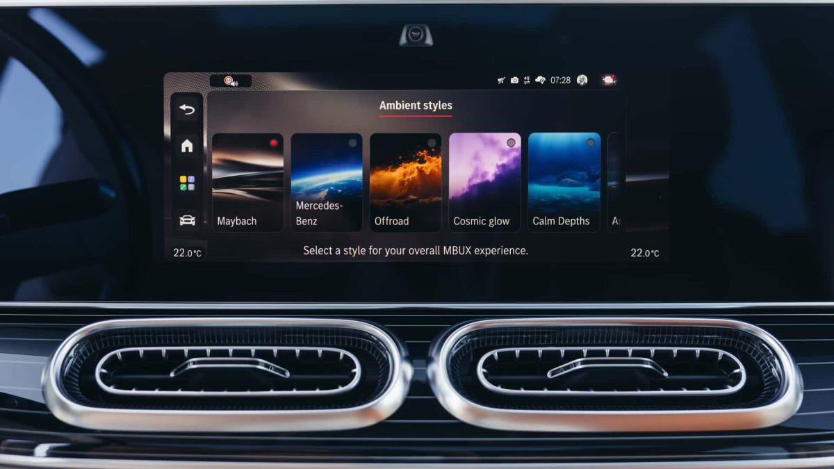 aha مرسيدس مايباخ gls 680 2027 مرسيدس مايباخ GLS 680 موديل 2027 تتألق بتحديثات فاخرة وتصميم أكثر حضوراً